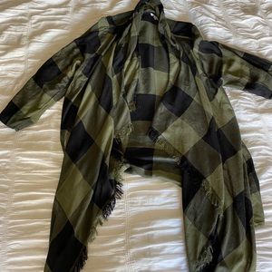 Maurices flannel print kimono
